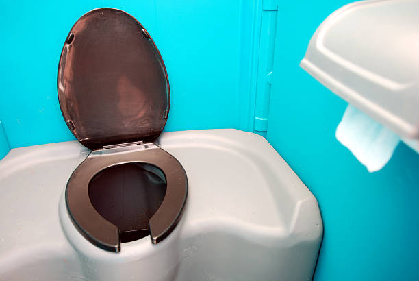 Best Construction site porta potty rental  in Windom, MN